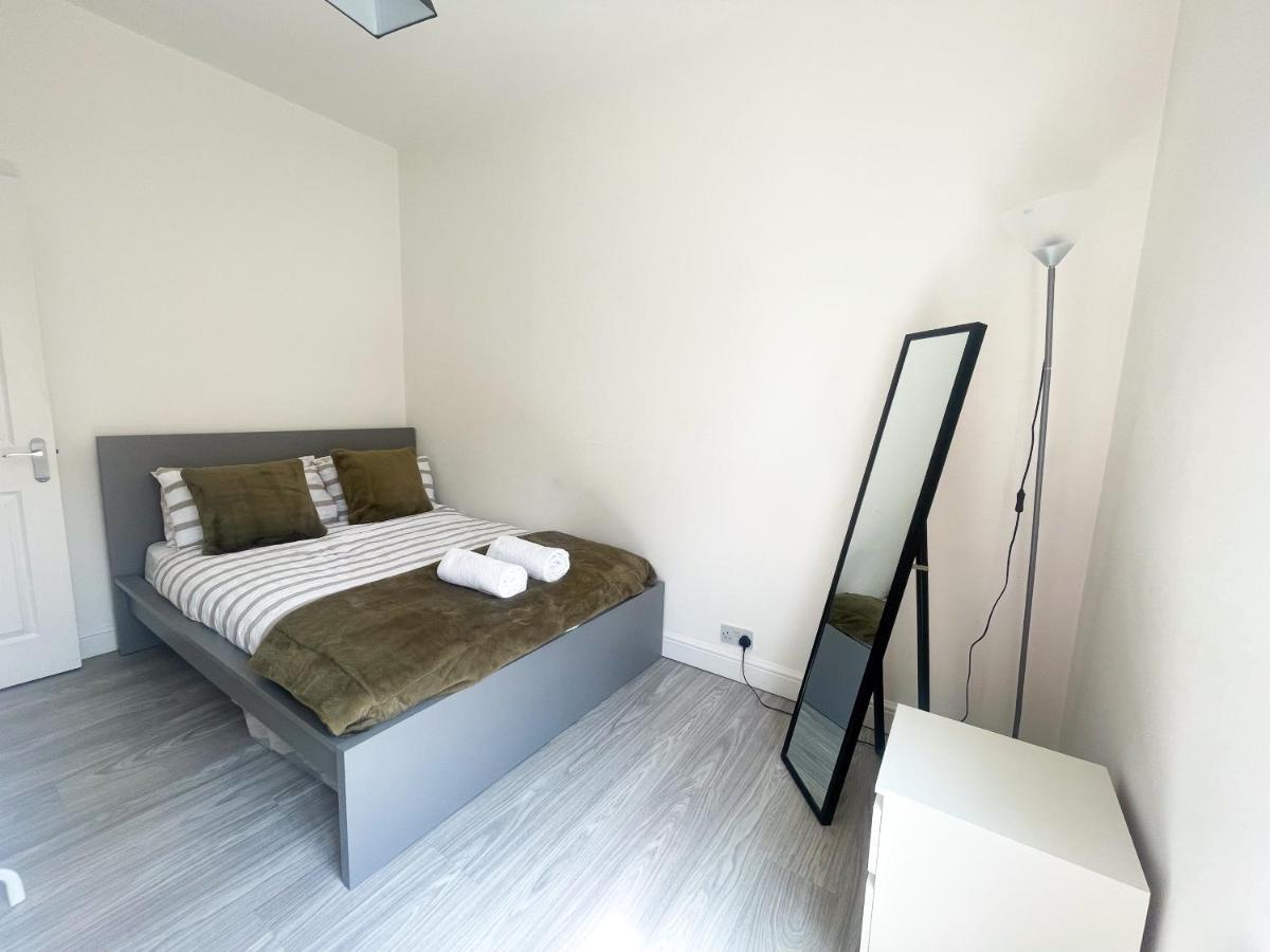 Brighton City Centre 2Br Apartment - Perfect For Contractors, Families & Groups - Free Parking & Walk To Beach Esterno foto